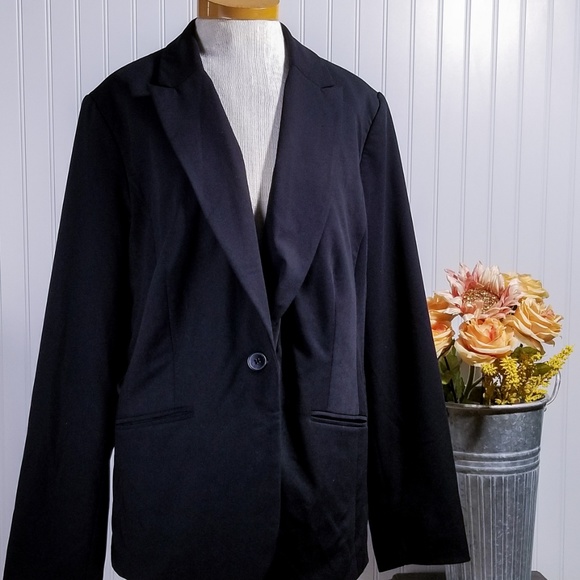 | liz clariborne | black 1-button blazer - Picture 1 of 5